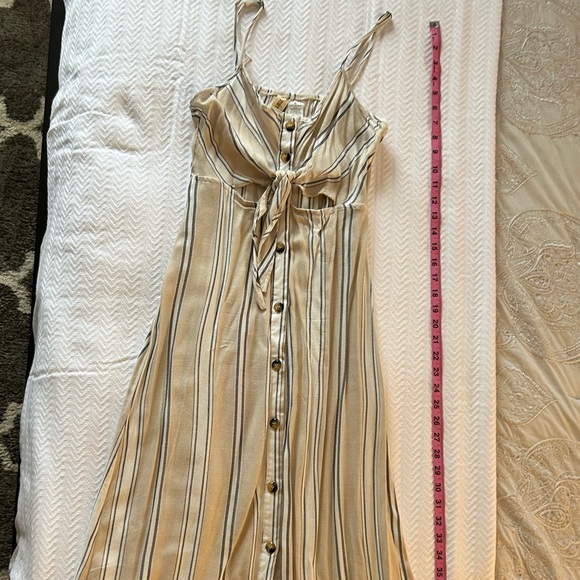 Medium Mimi Chica striped button down flowy spaghetti strap spring summer dress - Picture 7 of 8